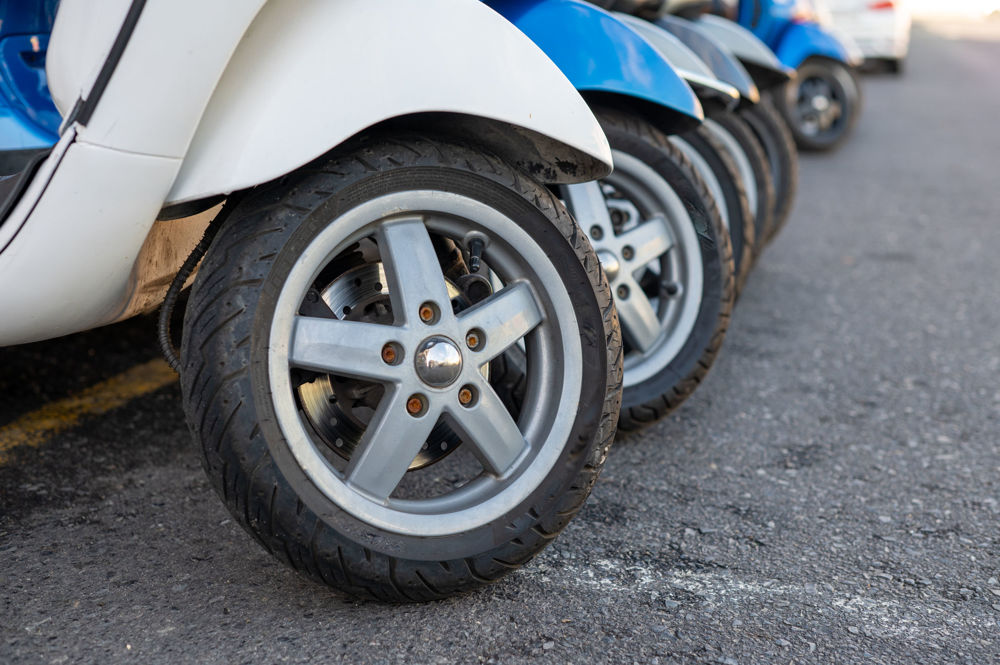 TVS Jupiter Tyre Size, Best Tyres & Recommended Tyre Pressure